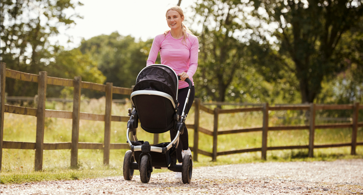 Illustratie bij: Hardlopen met je baby in de kinderwagen? Onderzoek laat zien waarom dat geen gek idee is