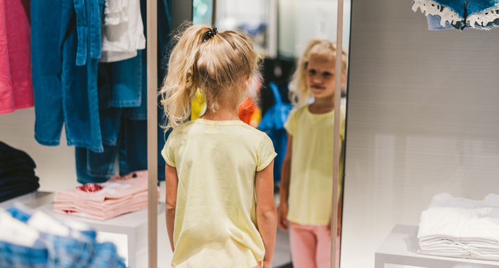dochter weigert kleding