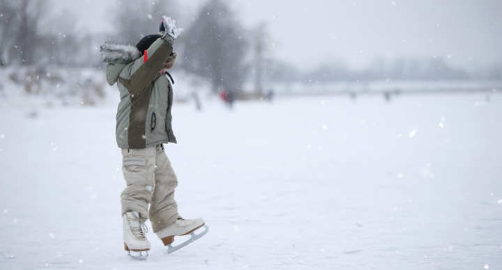 Illustratie bij: Schaatsen op natuurijs? Zo gaan je kids veilig het ijs op