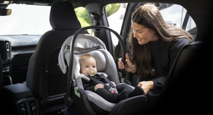 Illustratie bij: Hoe veilig is het autostoeltje van je kind écht?
