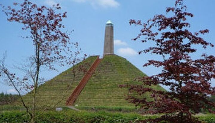 Illustratie bij: De Pyramide van Austerlitz, wat is er allemaal te doen?