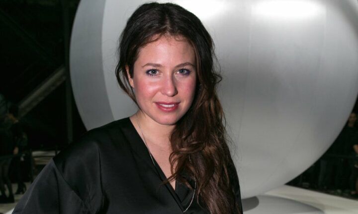actrice_sanne_vogel_verliest_ongeboren_dochter_na_vier_maanden_zwangerschap