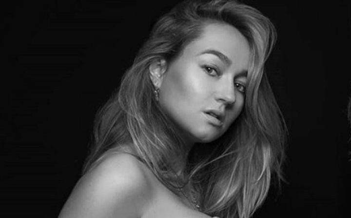 carolien_karthaus-spoor-naaktfoto-instagram