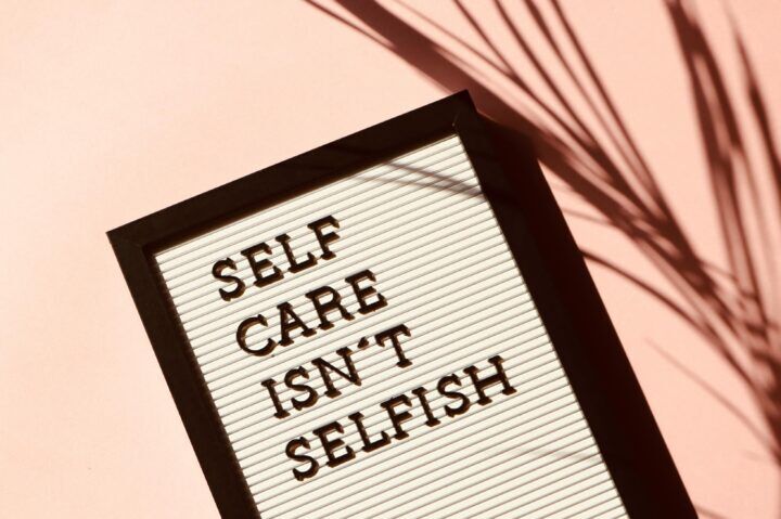 Illustratie bij: 5x self care tips voor alle moeders