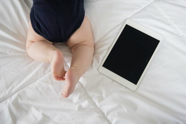 baby_met_tablet