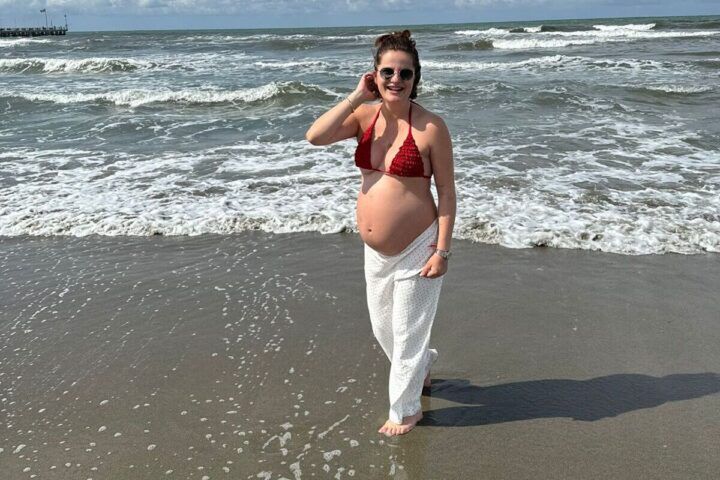 Illustratie bij: Amy Rose uit Winter Vol Liefde geniet van zwangerschap: ‘Maar in het eerste trimester zat ik tegen een depressie aan’