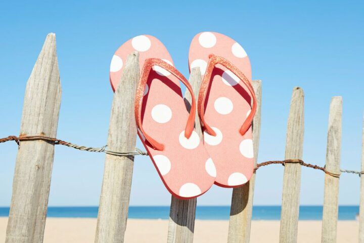 Illustratie bij: Top of de flipflops: dit zijn de leukste slippers voor meisjes