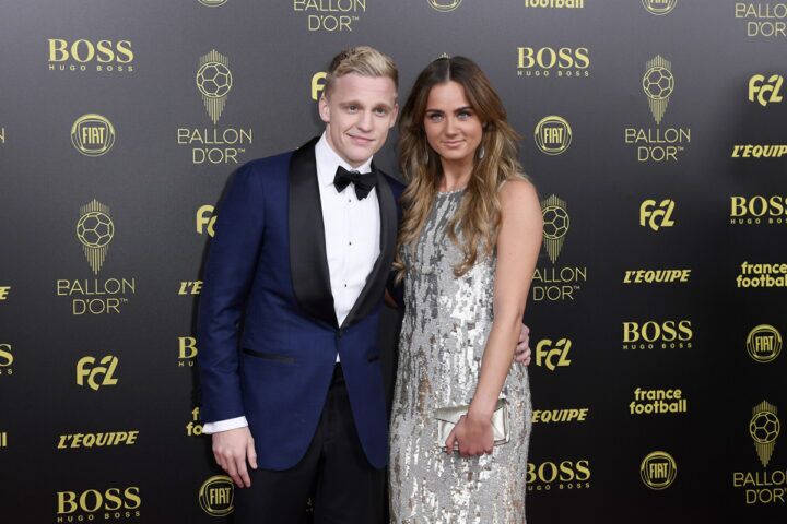 Illustratie bij: Donny van de Beek en Estelle Bergkamp weer ouders geworden: ‘Superblij dat hij er is’