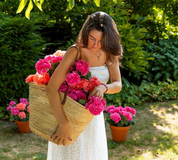 Illustratie bij: Waarom zijden bloemen dé interieur trend is die elke drukke moeder nodig heeft