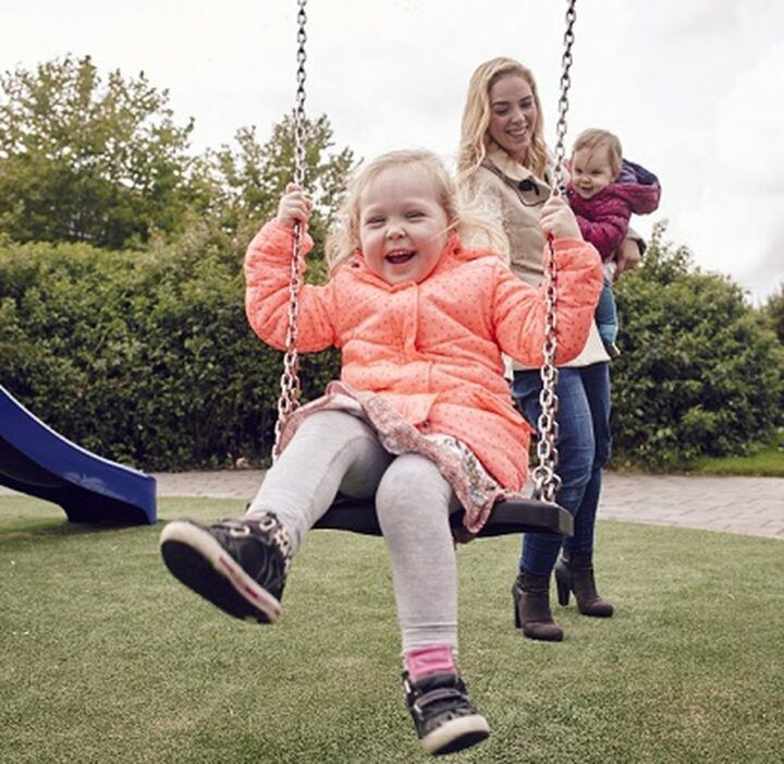 Illustratie bij: Mireille (25): ‘Voor mijn dochters gooide ik m’n leven om’